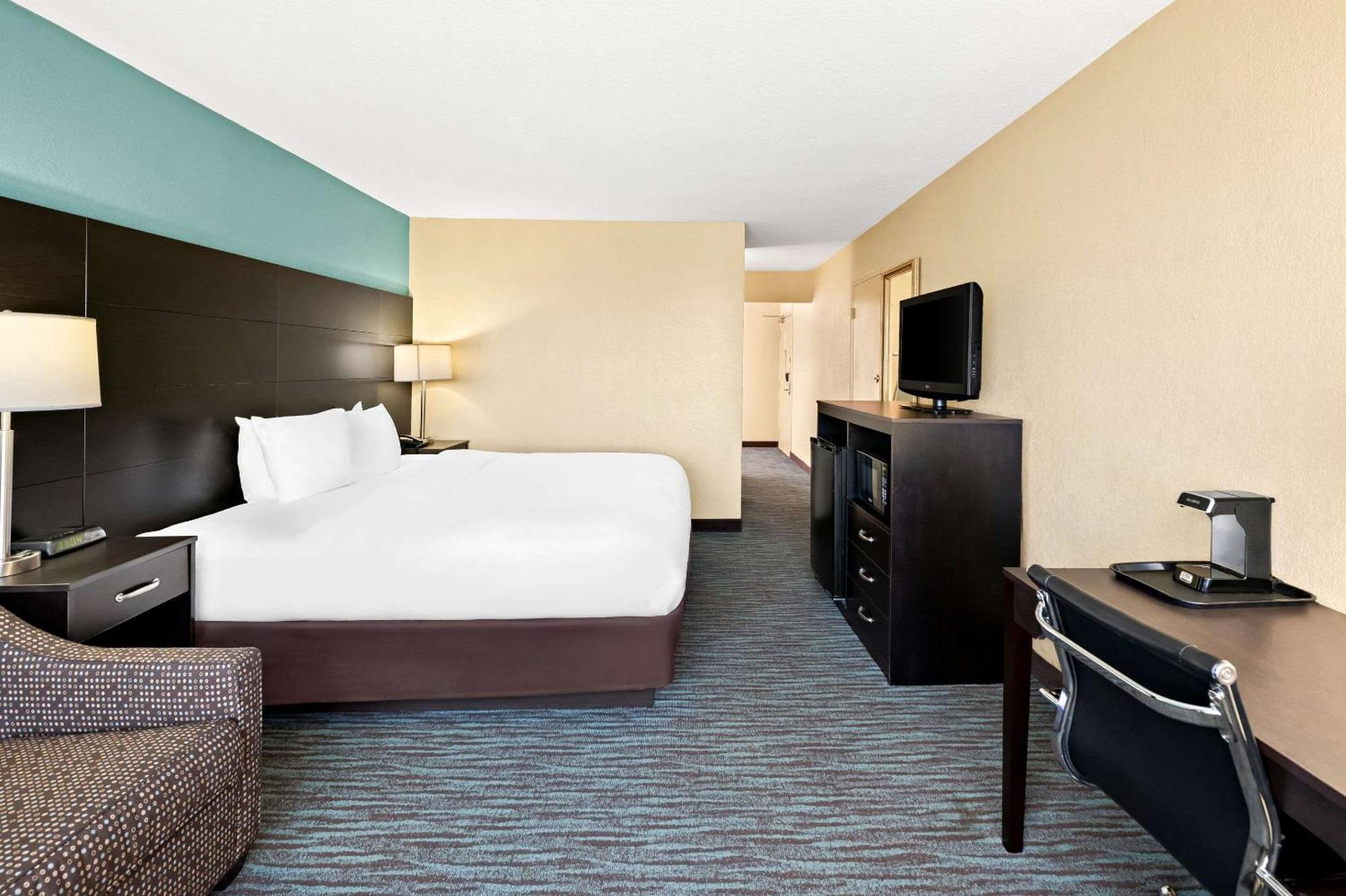 Quality Inn Dayton Airport Englewood Kültér fotó