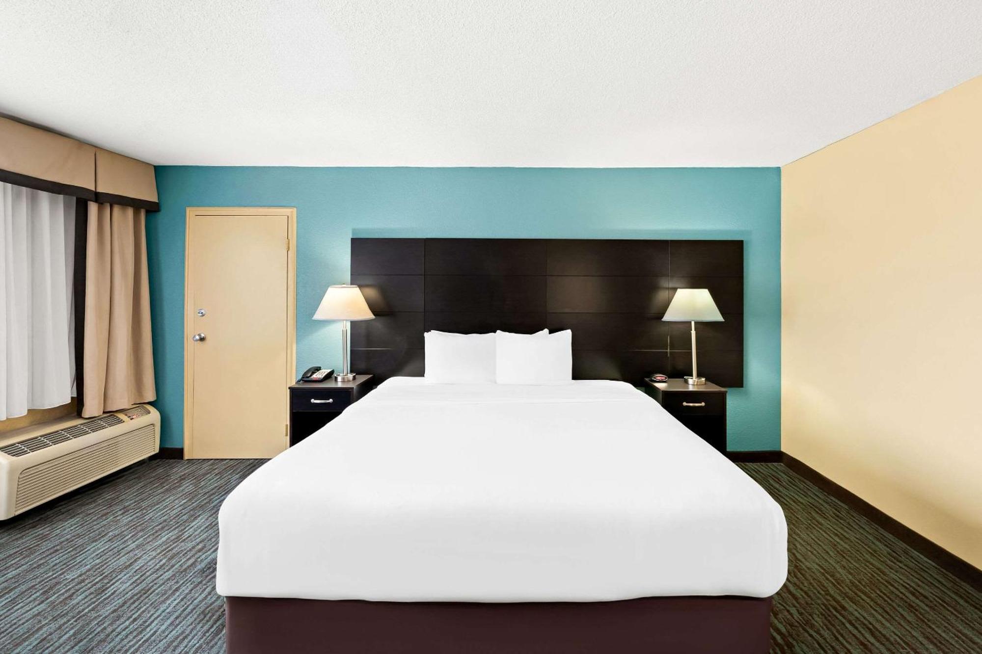 Quality Inn Dayton Airport Englewood Kültér fotó