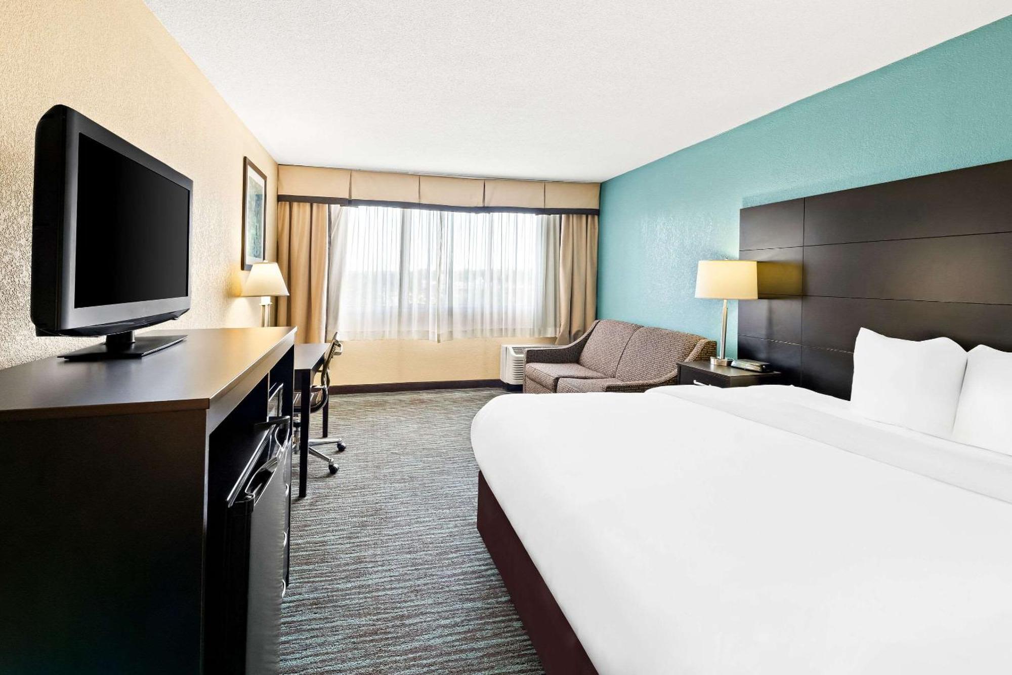 Quality Inn Dayton Airport Englewood Kültér fotó