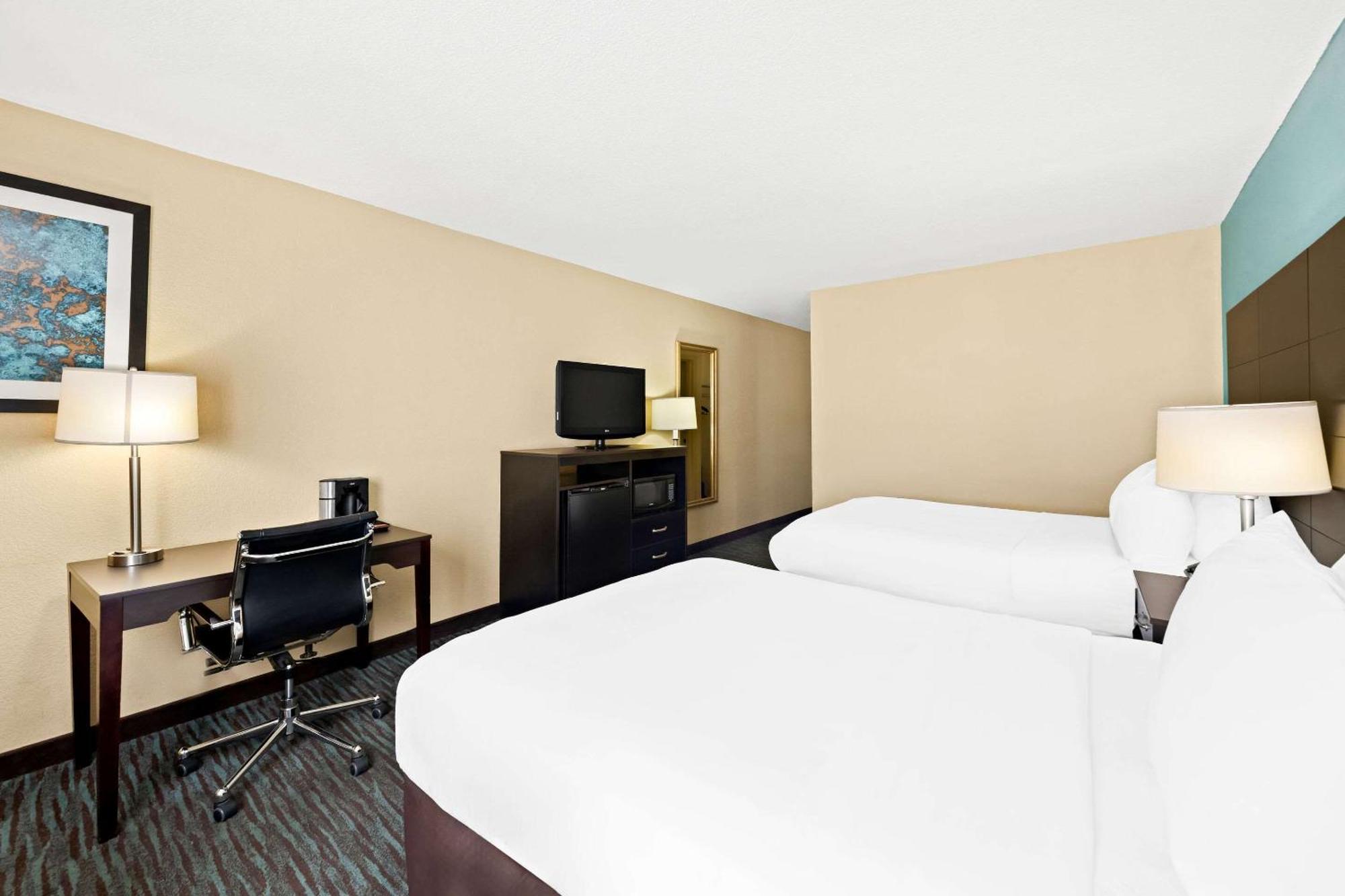 Quality Inn Dayton Airport Englewood Kültér fotó