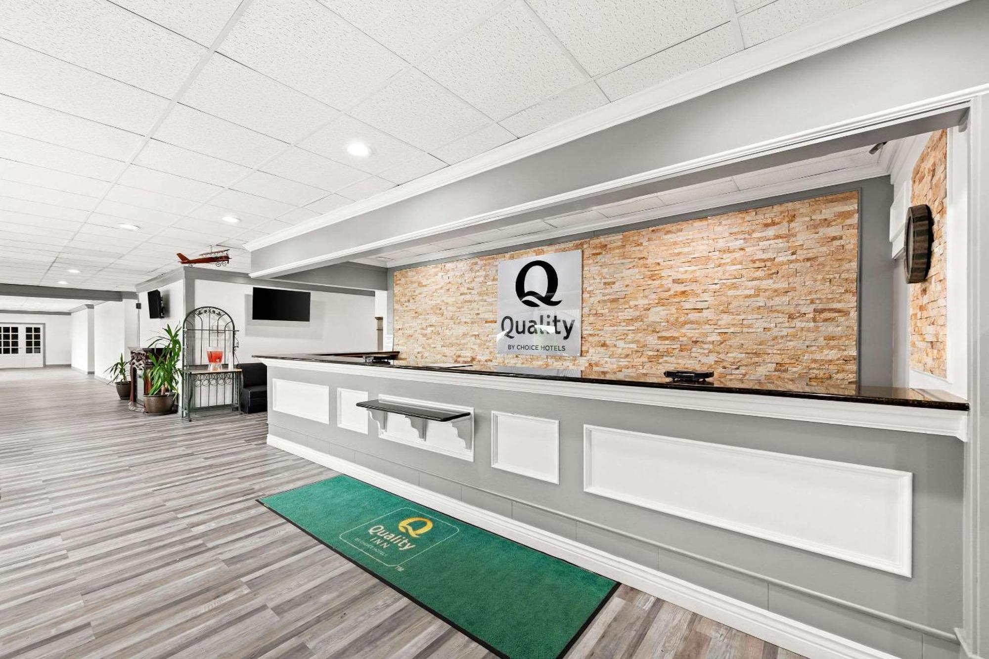 Quality Inn Dayton Airport Englewood Kültér fotó