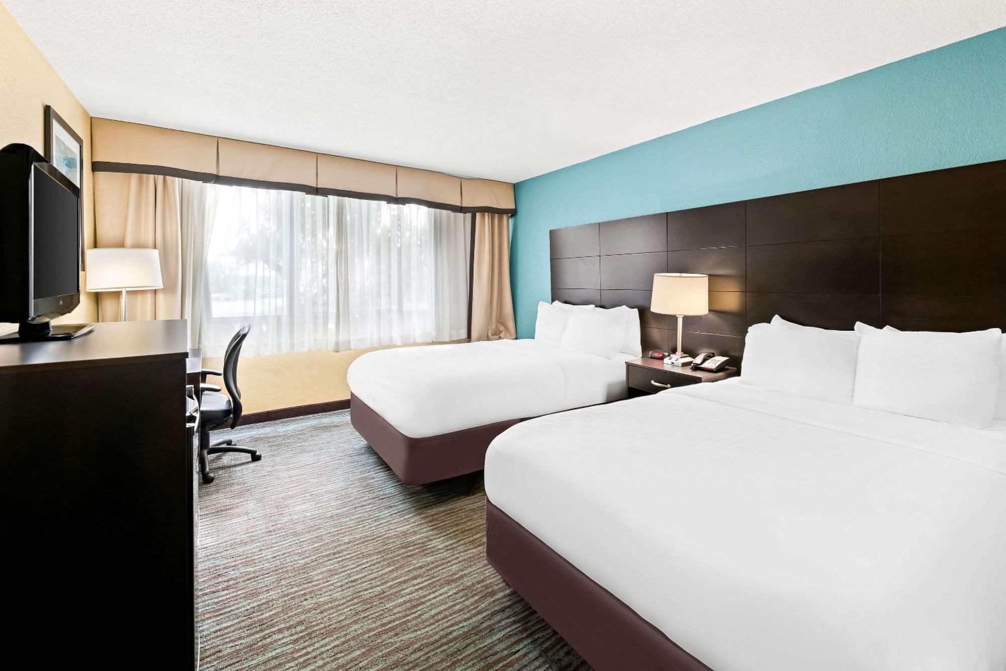 Quality Inn Dayton Airport Englewood Kültér fotó