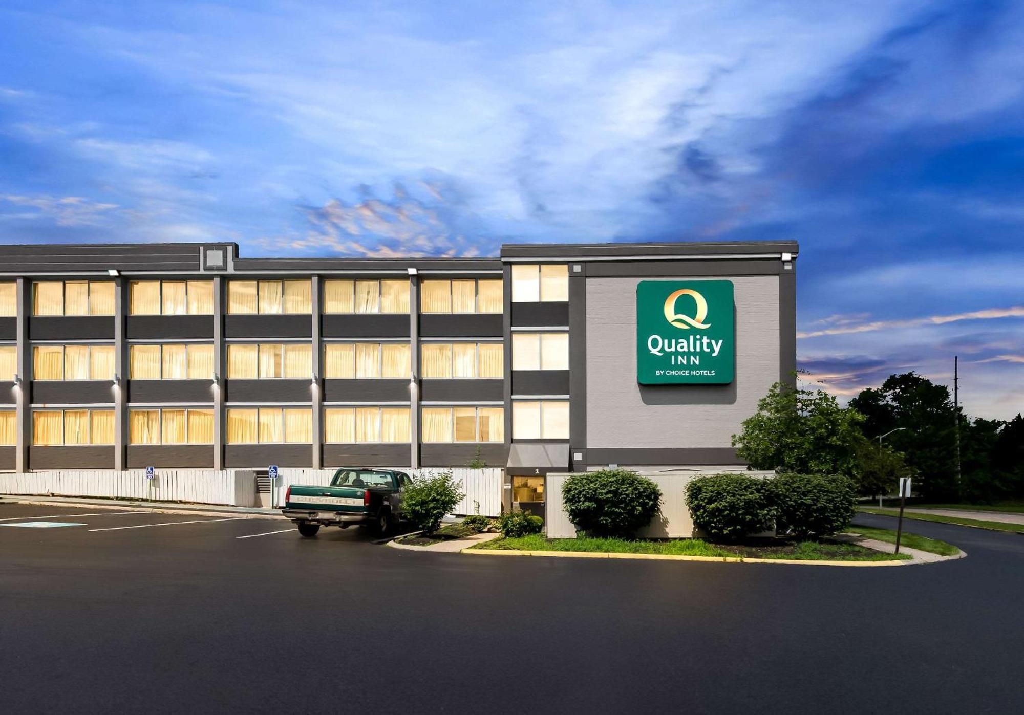 Quality Inn Dayton Airport Englewood Kültér fotó